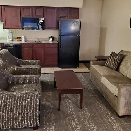 Cobblestone Suites - Oshkosh Exteriér fotografie