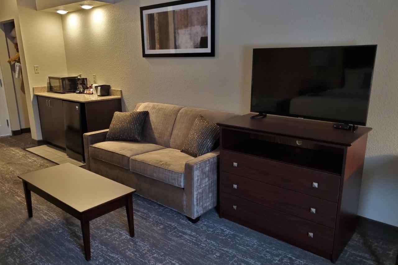 Cobblestone Suites - Oshkosh Exteriér fotografie